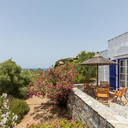 Sun Rock Boutique Suites Stelida  Extérieur photo